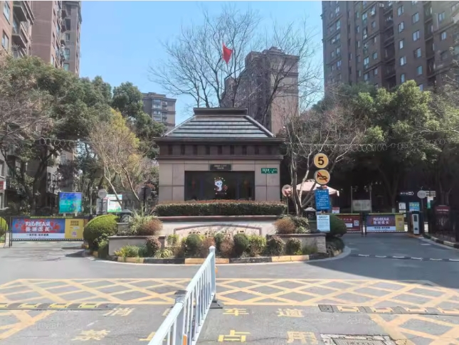 【宝山区】真大路333弄14号1303室-一拍